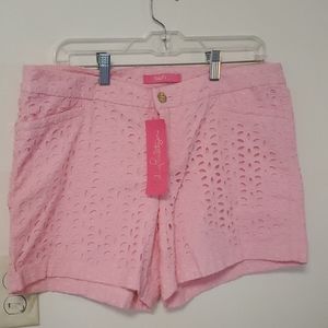 Lylly Pulitzer beautiful short